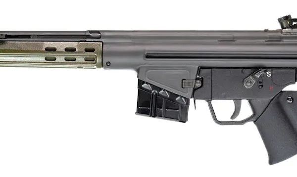 PTR 405 GI 100 *CA Compliant *Reconditioned 308 Win,7.62x51mm NATO 18" 10+1, Black Parkerized Reciever, Green Synthetic Stock (Stock May Be Blemished), Black California Paddle Grip