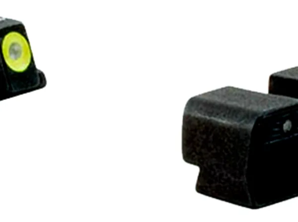 Trijicon 600573 HD Night Sights  Green/Tritium Yellow Outline Front Sight-Green Tritium Black Outline Rear Sight Sig Sauer P225/P226/P228 #8 Front/#8 Rear